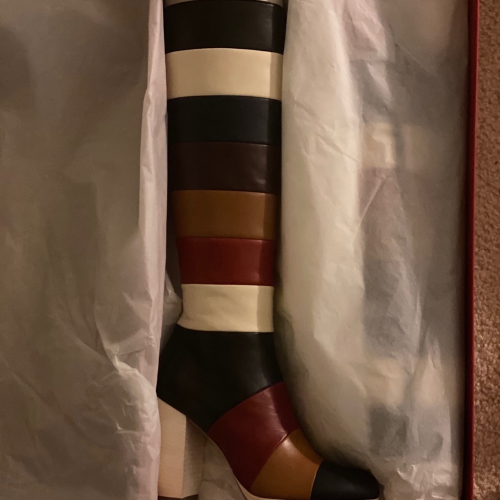 HOST PICK‼️Valentino Garavani Leather Color-Bloc Knee-Hi Boot - Picture 7 of 16